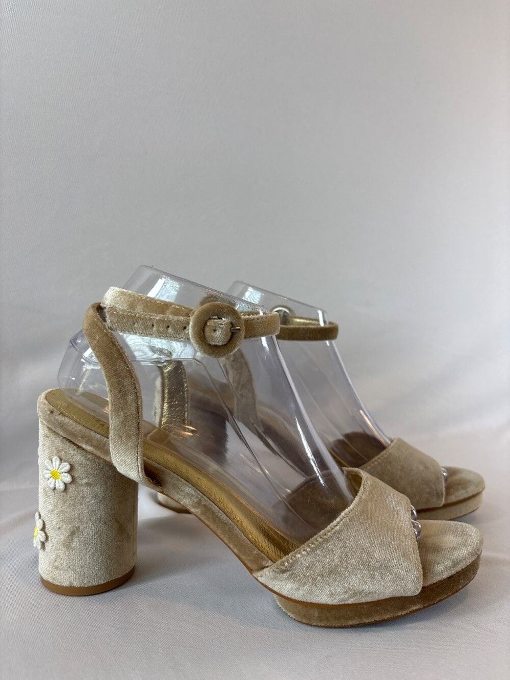 Forever‎ Soles Daisy Velvet Block Heel Sandal Ankle Strap Sz 40 Boho